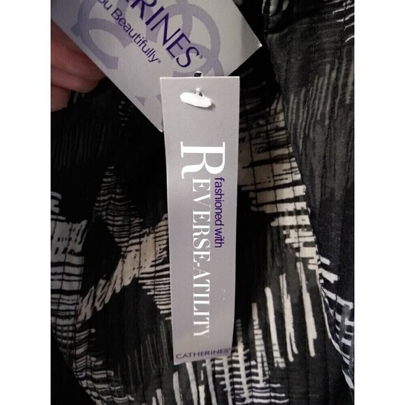 Catherines Jacket Women's 5X Black Reversible Quilted Long Sleeve Open Front NWT - Picture 5 of 7